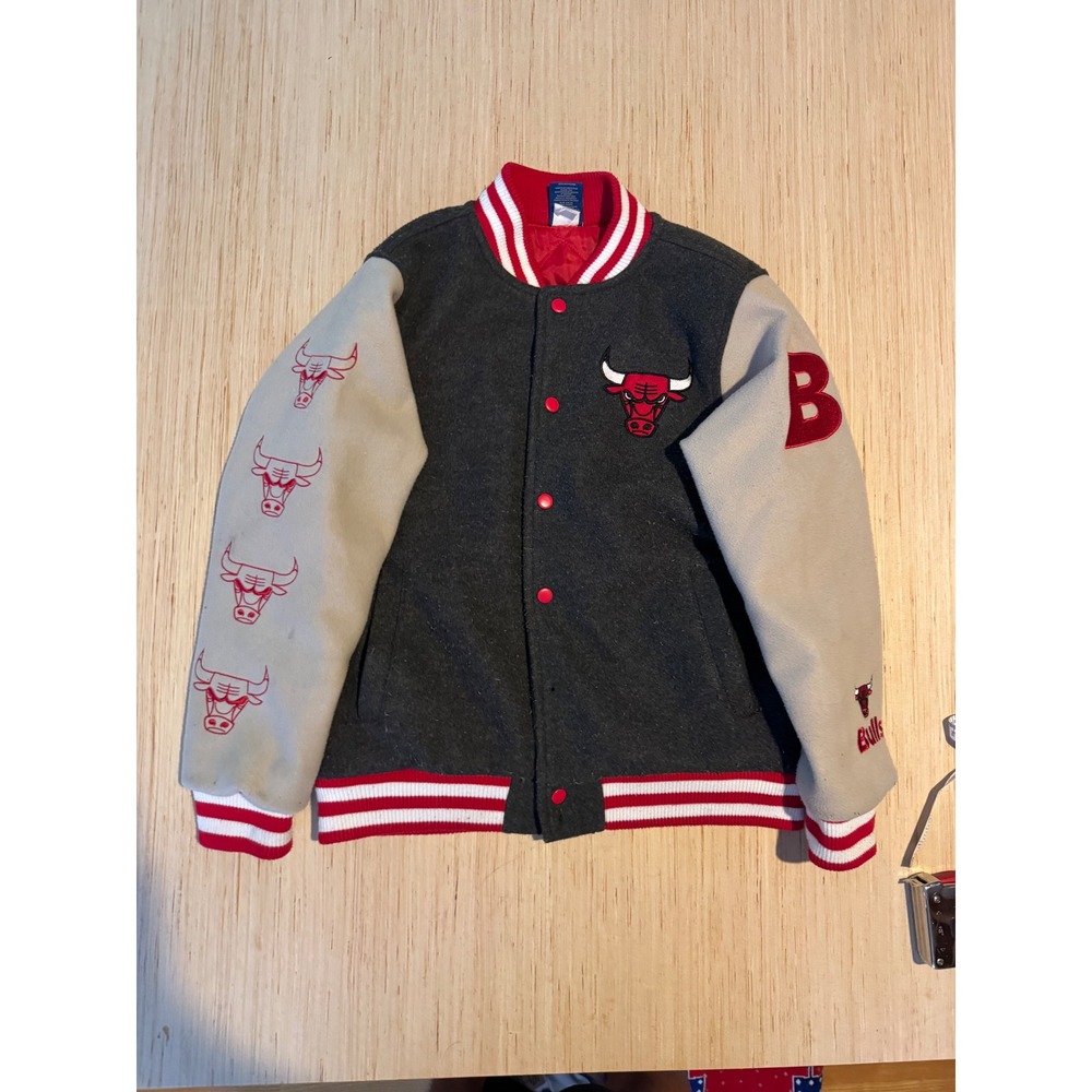 NBA Ultra Game Chicago Bulls Kids Varsity Jacket Charcoal Grey Red Sizeโ 14-16